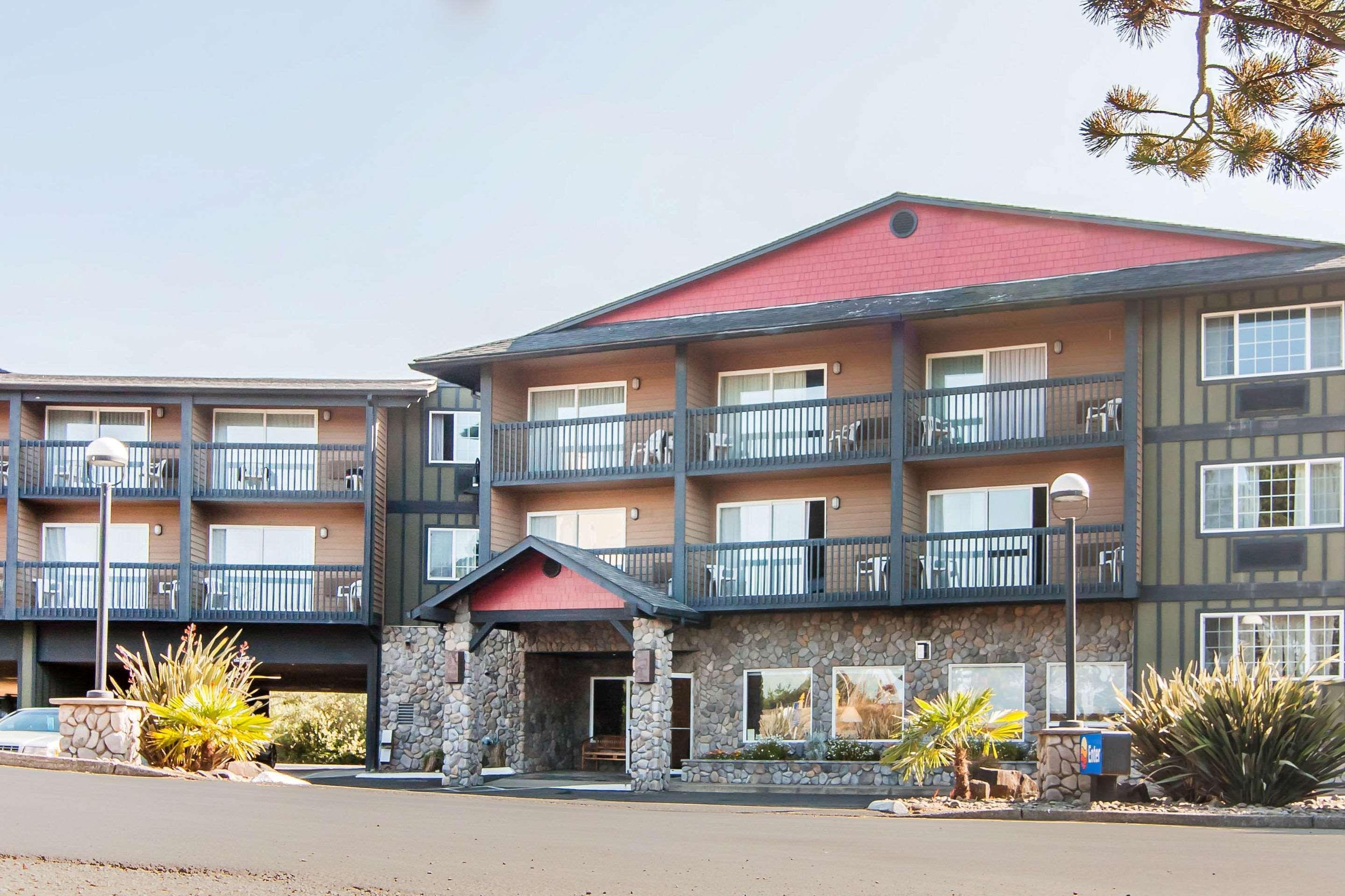 Comfort Inn & Suites Линкън Сити Екстериор снимка