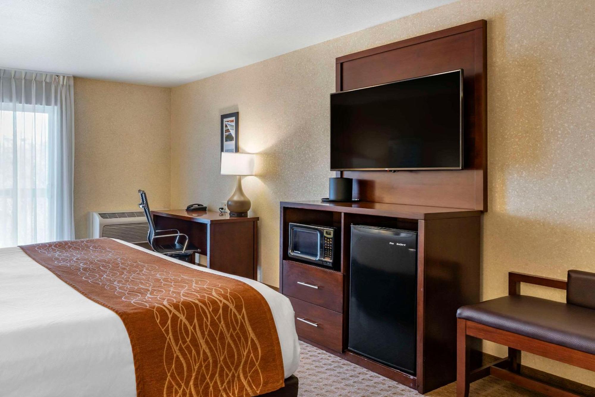 Comfort Inn & Suites Линкън Сити Екстериор снимка