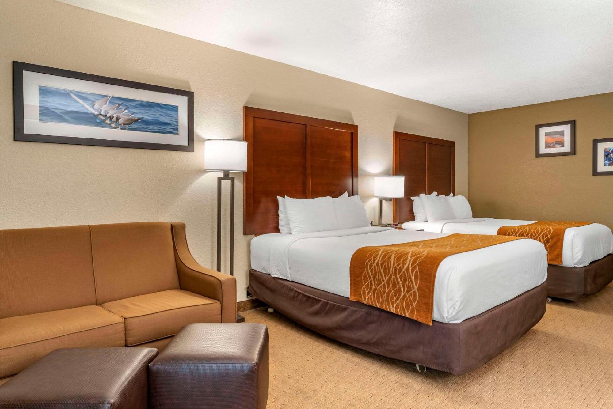 Comfort Inn & Suites Линкън Сити Екстериор снимка
